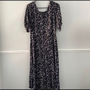 Old Navy Black Floral Midi Dress Size Large